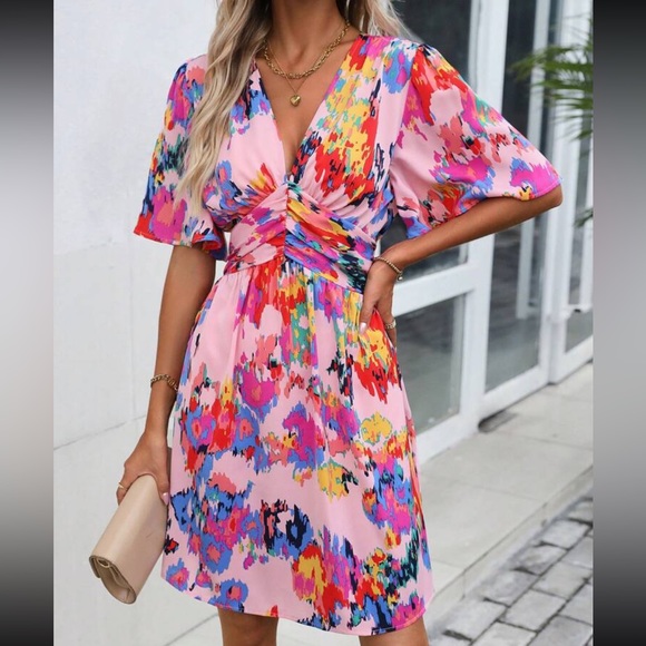 Boho floral print butterfly sleeve mini dress - Picture 5 of 7